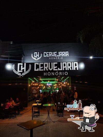 Veja imagens do interior do Honório