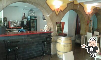 Check out how PIZZERIA SESAME GRILL looks inside