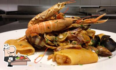 Ristorante di pesce Rimini Il Maestro e l'Allievo offre un'ampia gamma di pasti di mare