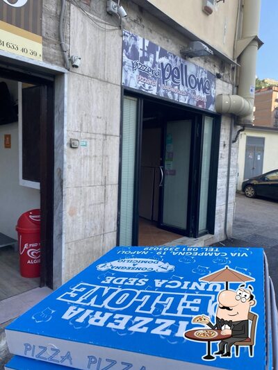 Guarda gli esterni di Pizzeria Pellone