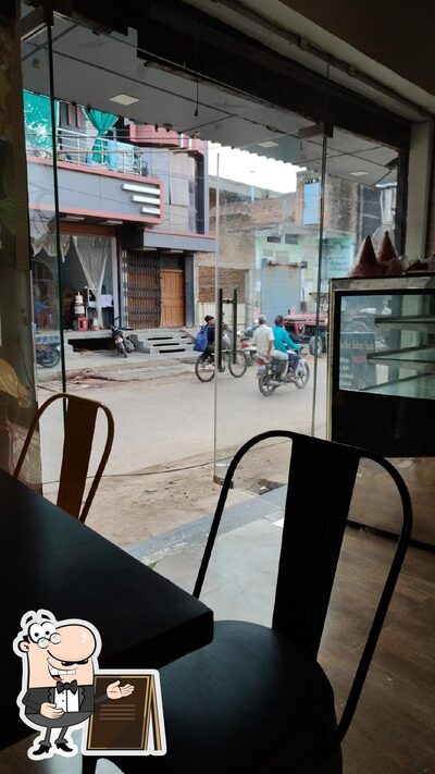 Check out how Burger bucket looks outside