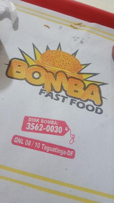 O logotipo do Bomba Fast Food