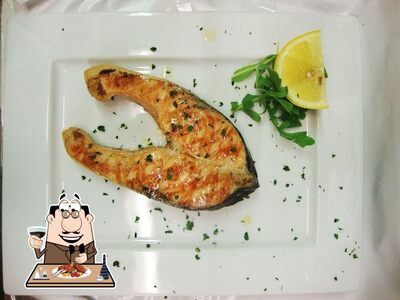 Ordina i piatti di carne al ristorante BAIBE SAS