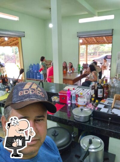 Várias tampas bar foto