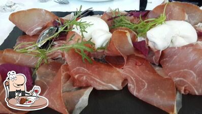 Bistrot serve piatti di carne