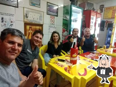 O interior do Bar do Nael