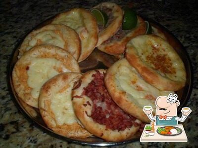 Platos en Tuba Pizzaria