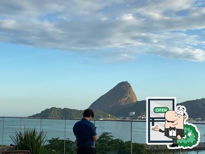 Veja imagens do exterior do Orla 21