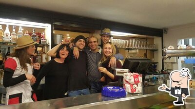 Siediti a un tavolo di Paninoteca da Thiago