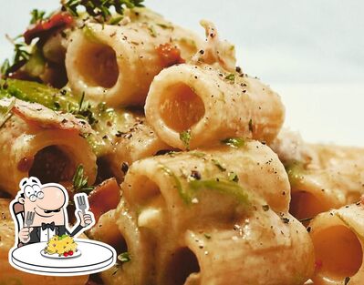 Platti al La Bottega di Cesare Cafe