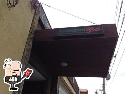 Veja imagens do exterior do Panevino Grill