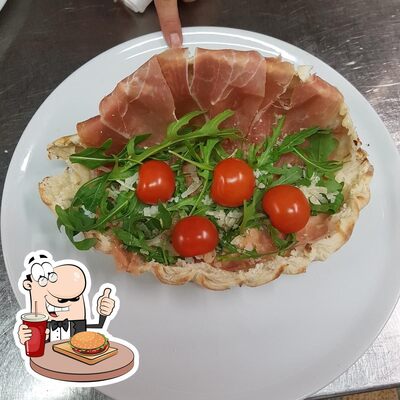 Gli hamburger di Lory's Bistro Restaurant Sport potranno incontrare molti gusti diversi