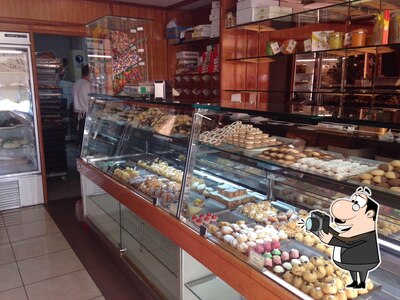 Pasticceria Largo Agosta 30 foto