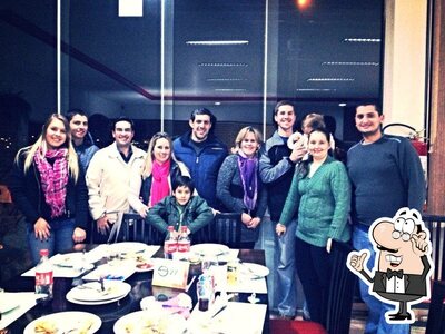 O interior do A Divina - Roda Pizza