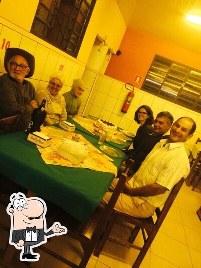 Veja imagens do interior do Bells Bar