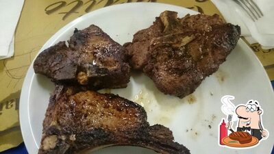 C'è un'ampia scelta di pasti per gli amanti della carne