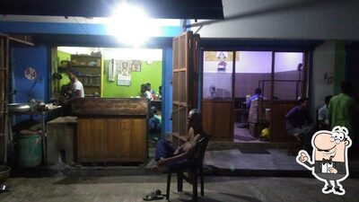 Check out how কিছুক্ষণ ফাস্টফুড কর্ণার looks inside