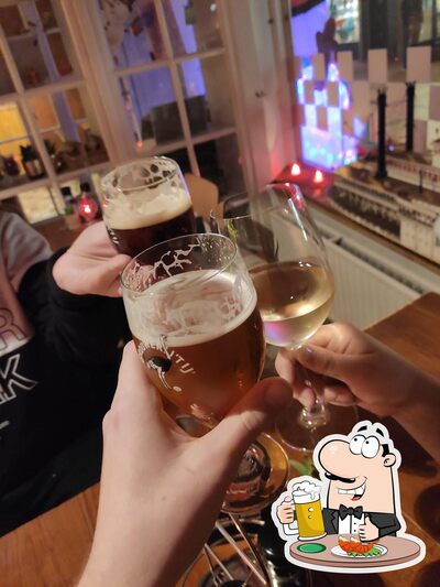 Commandez une pinte de bière blonde ou brune