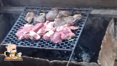 Platos en Titos Bar
