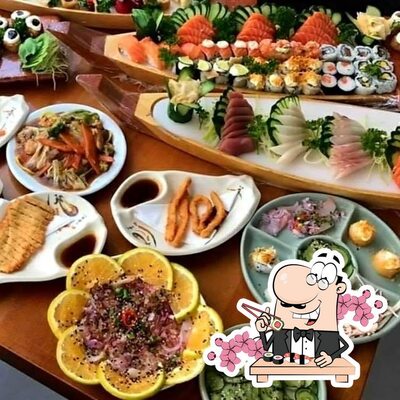 Platos en Inazuma Sushi