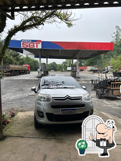 Você pode espairecer no na área externa do Restaurante Ponto Alto
