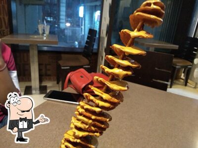 Check out how Bake 'n' Cafe looks inside