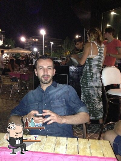 Gli interni di Ceccarini Cafè