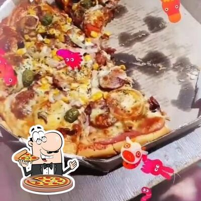 No Keth Lanches, você pode provar pizza
