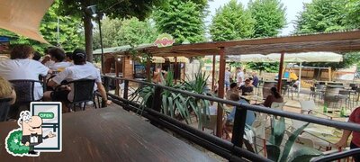 Goditi la vista dall'area esterna di Bar Asinalonga - Il Cassero