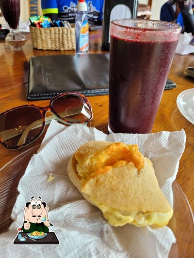 Comida em Café no Caminho