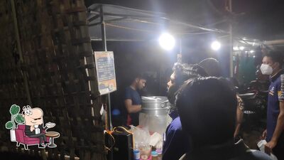 The interior of Sweet Momos
