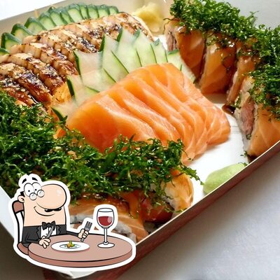 Comida em Nakaixa Sushi 渚海沙