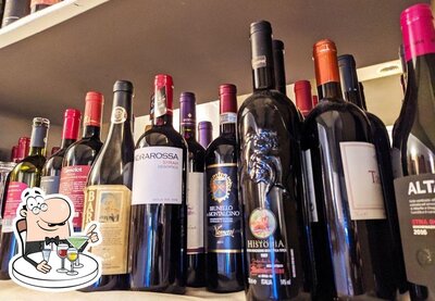 Scegli tra un'ampia serie di bevande al ristorante La Cantinaccia