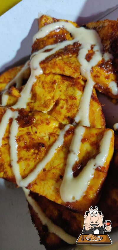 Try out pizza at BBQ Ride