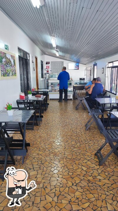 Veja imagens do interior do Café e Restaurante Refúgio