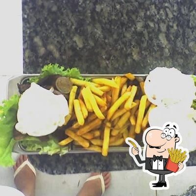 At Point Lanches you can taste fries