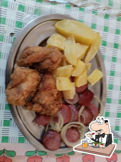 Comida em Restaurante Rancho 87