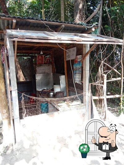 You can get some fresh air outside Pappu Chiken Store
