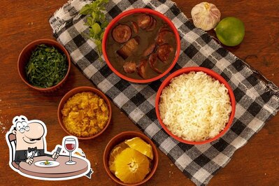 Platos en Feijoada da Lú