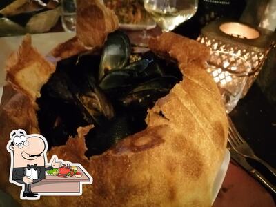 L' Osteria Da Seby propone un'ampia gamma di prodotti di cucina di mare