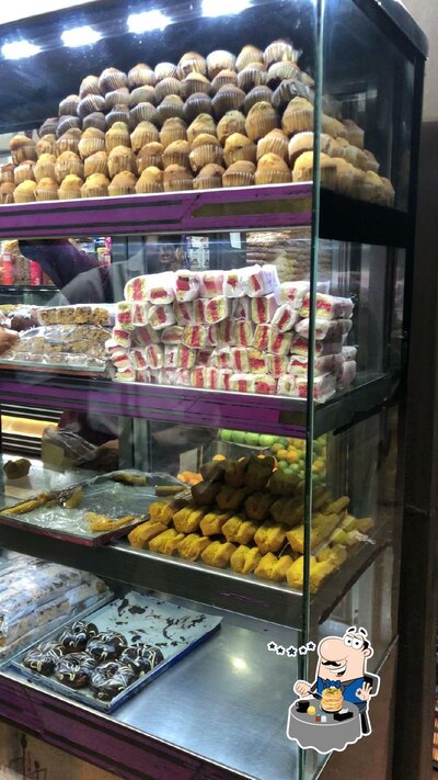 Meals at Kutty's Bakery