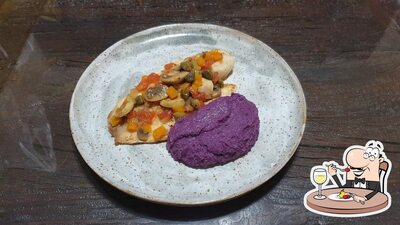 Comida em Mar de Bronze Restaurante