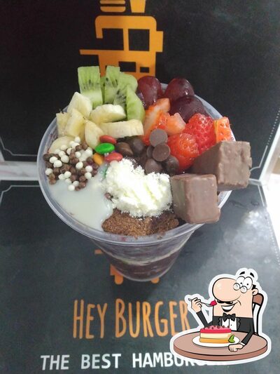 Hey Burger serve uma seleção de sobremesas