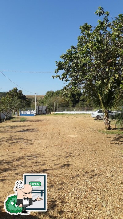 Descubra o exterior do Pesqueiro Pedra Branca - Sítio Pontal - Mineiros do Tietê