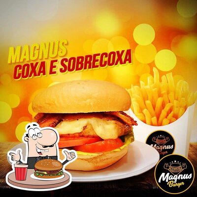 Deguste um dos hambúrgueres disponíveis no Magnus Burger