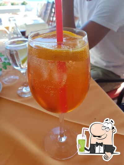 AUGUSTINO restaurant & pension offre un'ampia selezione di drink