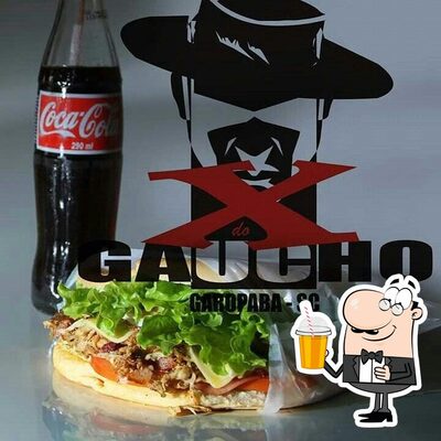 Você pode desfrutar de uma bebida do menu