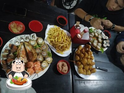 Comida em Mix sushi