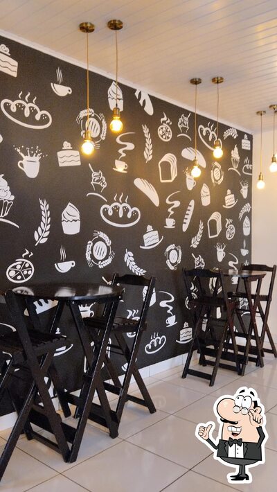 Veja imagens do interior do Padaria Panis