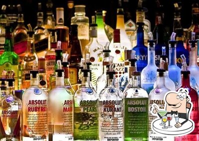 O Bar do cebrac serve álcool